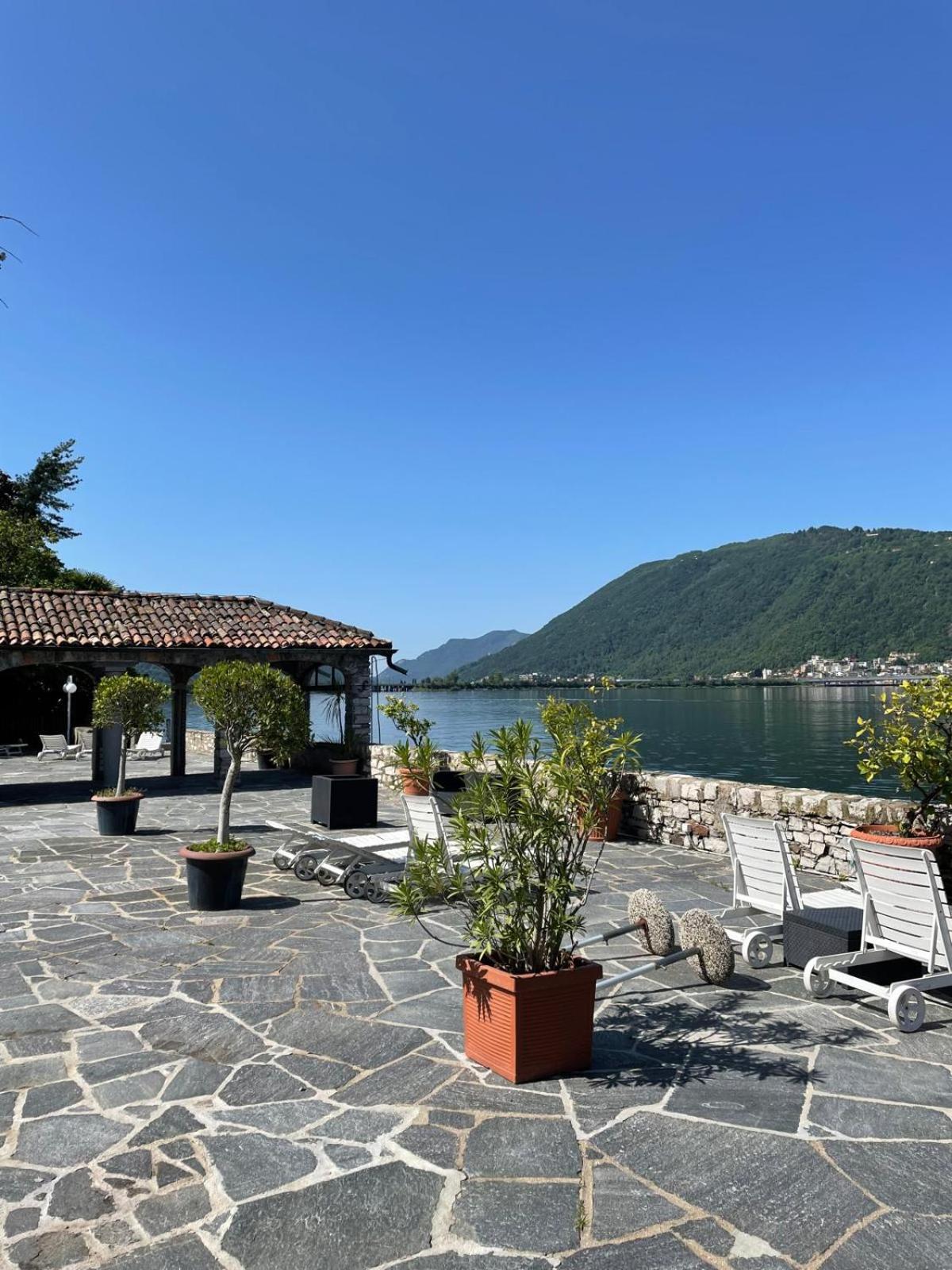 Luganersee, Pool, Strand, Parkplatz, Suite 204 Bissone Luaran gambar
